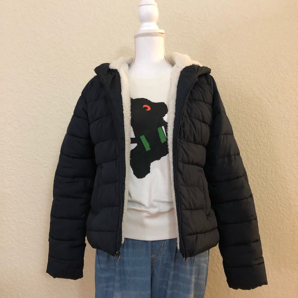 🚫SOLD🚫Hollister Sherpa Puffy Jacket